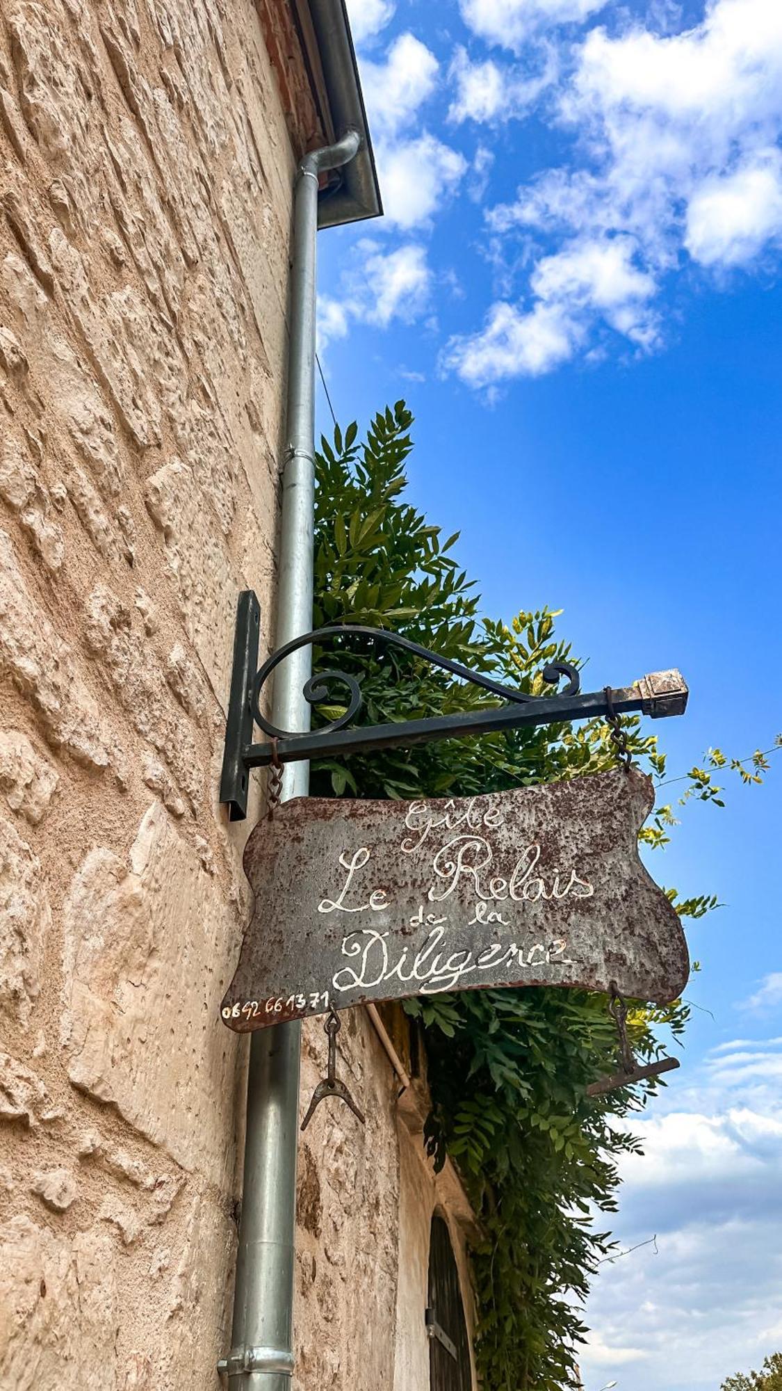 Gite Le Relais De La Diligence Saint-Lazare Buitenkant foto