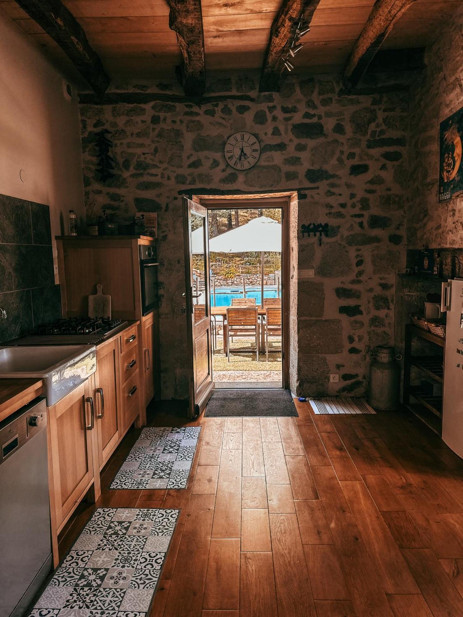 Gite Le Relais De La Diligence Saint-Lazare Buitenkant foto