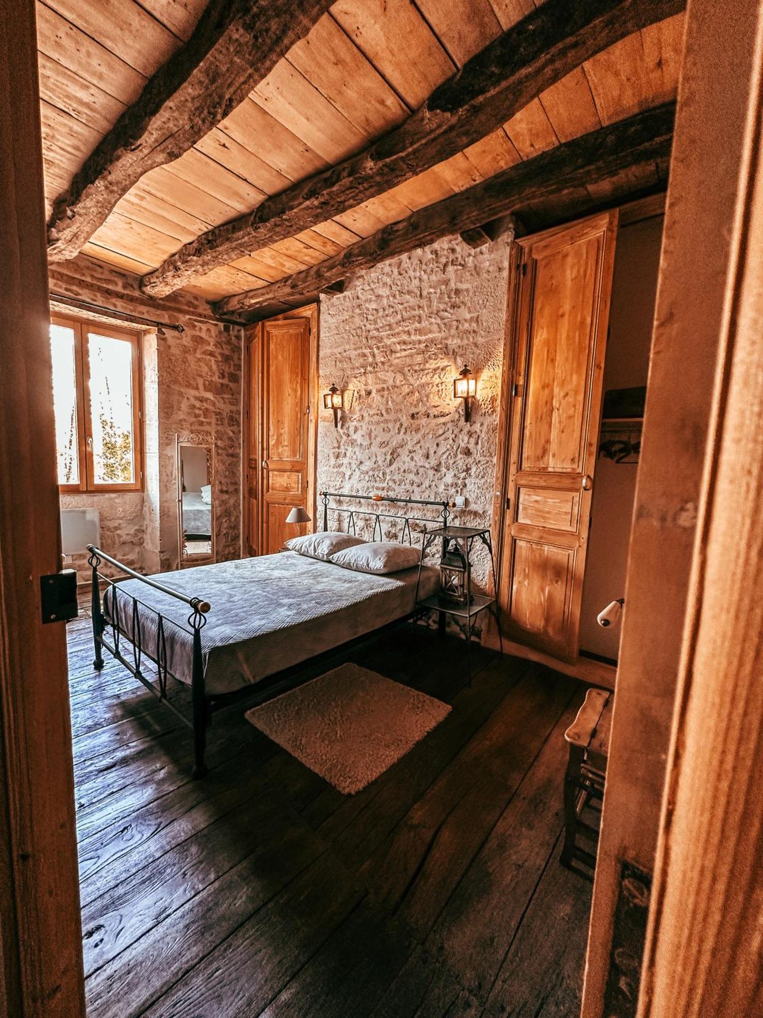 Gite Le Relais De La Diligence Saint-Lazare Buitenkant foto